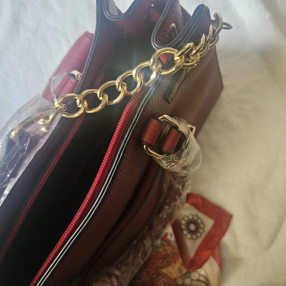 Red Women's Bag Set